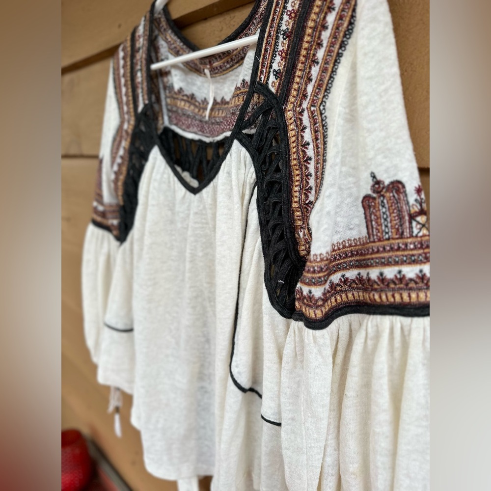 Free People - Picture 3 of 6
